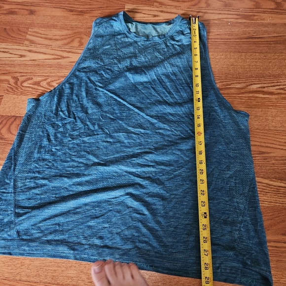 Lululemon Metal Vent TECH Surge Tank - NIDI/CPRI - Picture 6 of 8